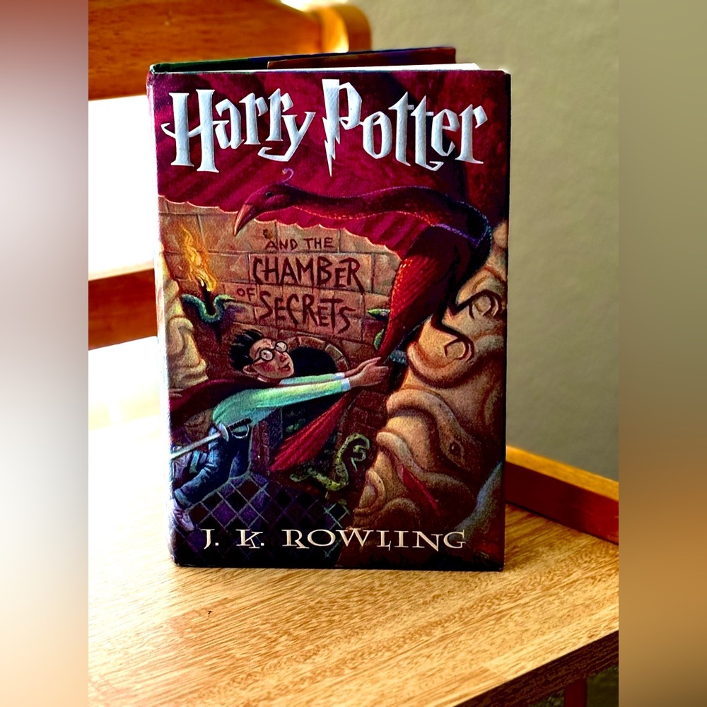 Harry Potter and the Chamber of Secrets Book